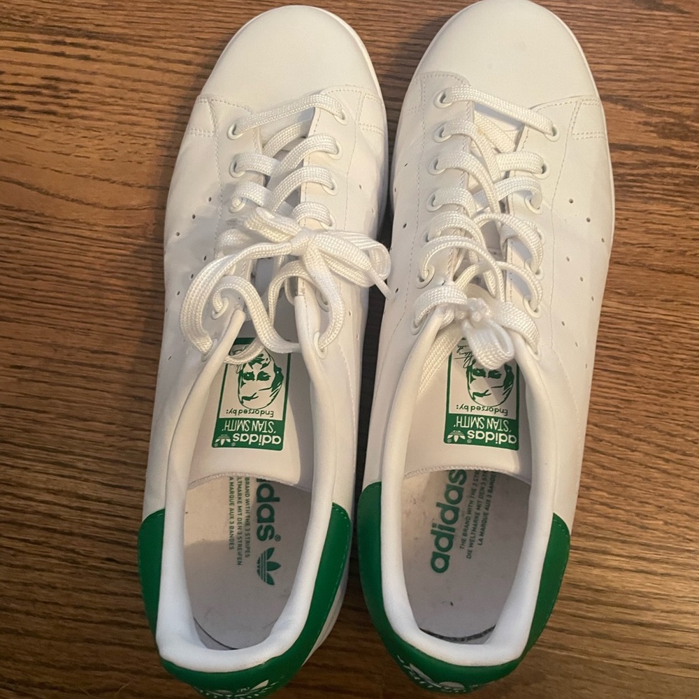 Stan Smith athletic shoes